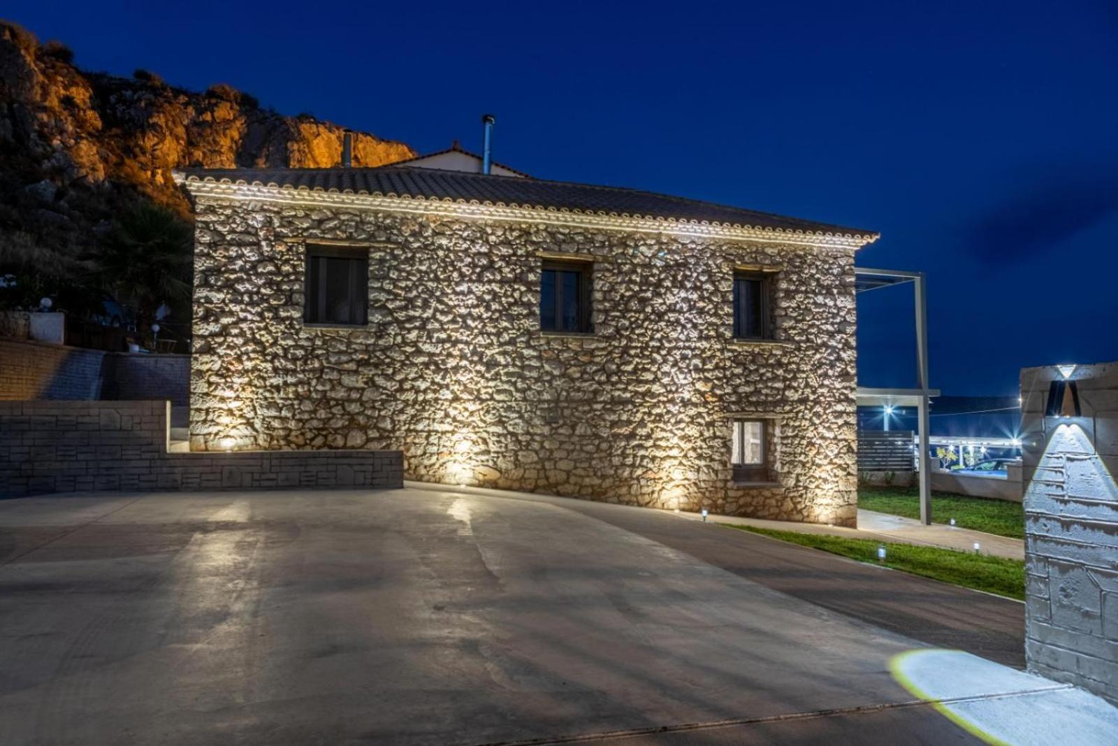 Vivari Stone House Bagian luar foto